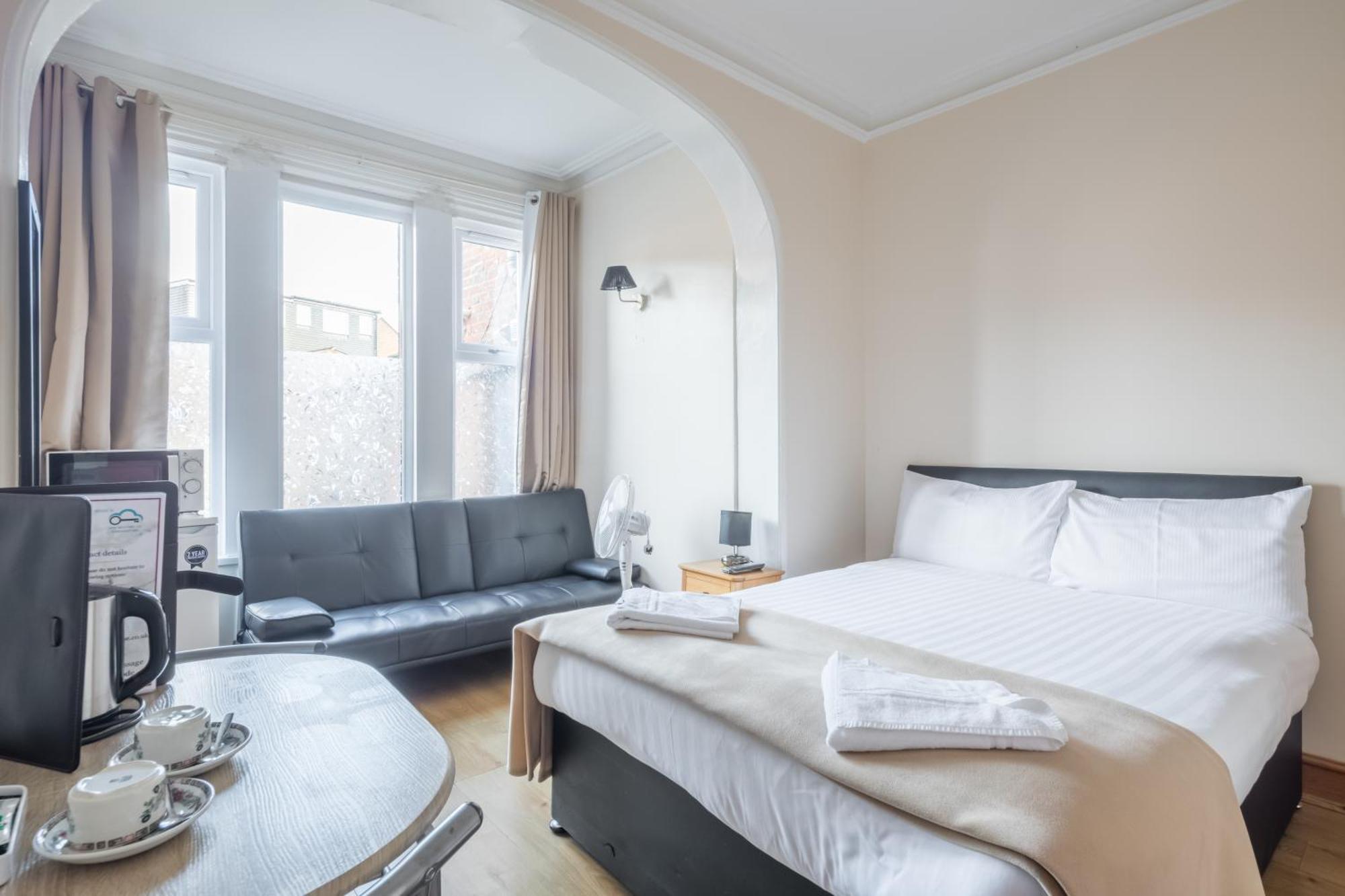 Rasa Sayang House - Self-Check-In Guesthouse オックスフォード エクステリア 写真