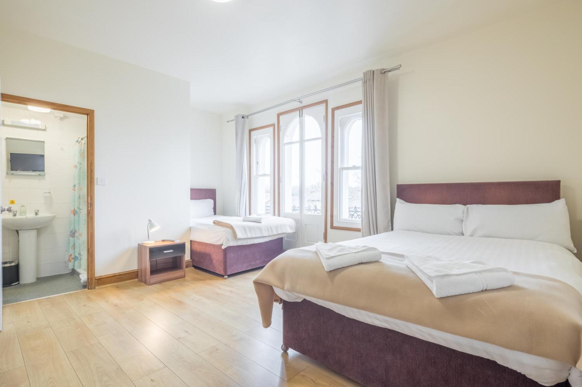 Rasa Sayang House - Self-Check-In Guesthouse オックスフォード エクステリア 写真