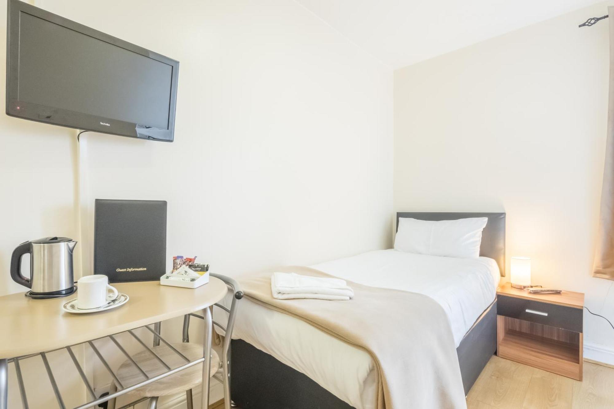 Rasa Sayang House - Self-Check-In Guesthouse オックスフォード エクステリア 写真