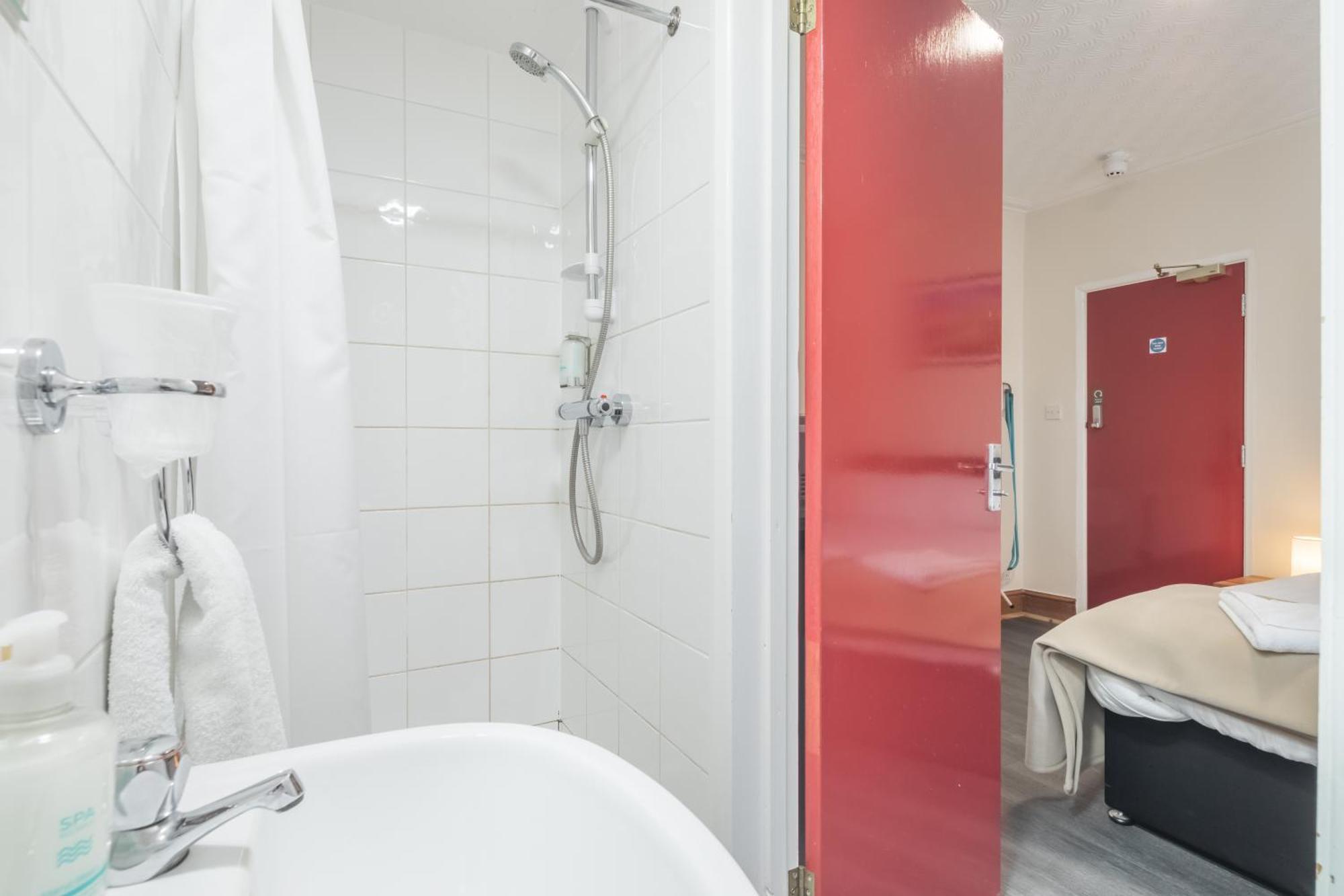 Rasa Sayang House - Self-Check-In Guesthouse オックスフォード エクステリア 写真